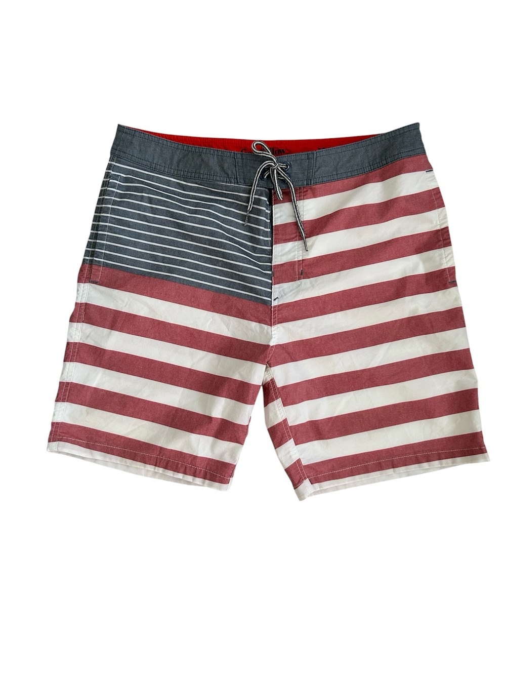 Goodfellow & Co Red White Gray Board Shorts Front Placket Pockets Sz 34 Waist